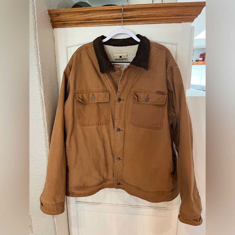 2 XL Woolrich Men's Canvas Tan Barn Coat Jacket lined with Brown Collar